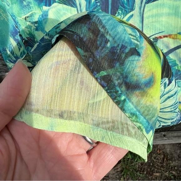 One World Layered Sheer Top Green - Picture 7 of 7